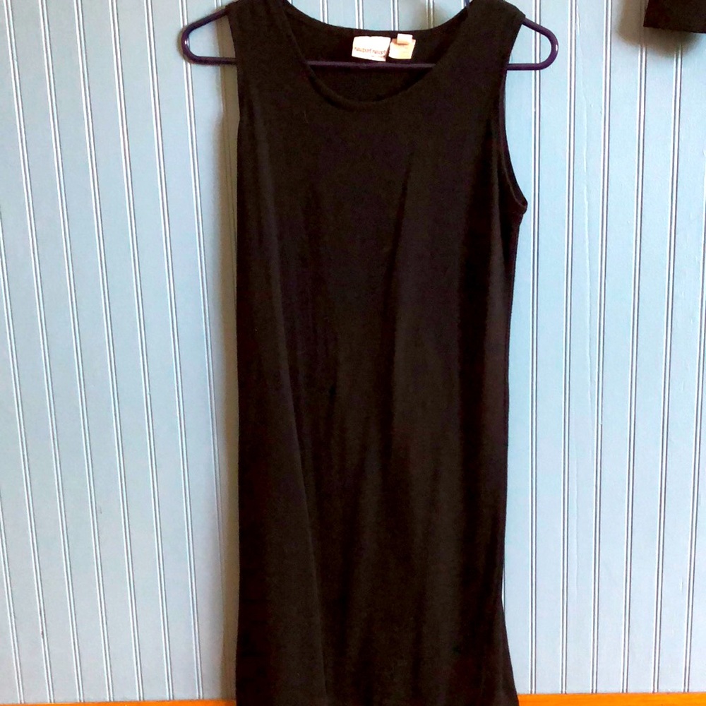 Black cotton sleeveless dress